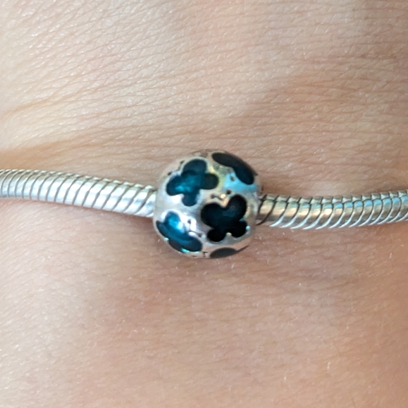 Pandora Butterfly Silver Charm with Green Glass Inlay - Picture 2 of 4